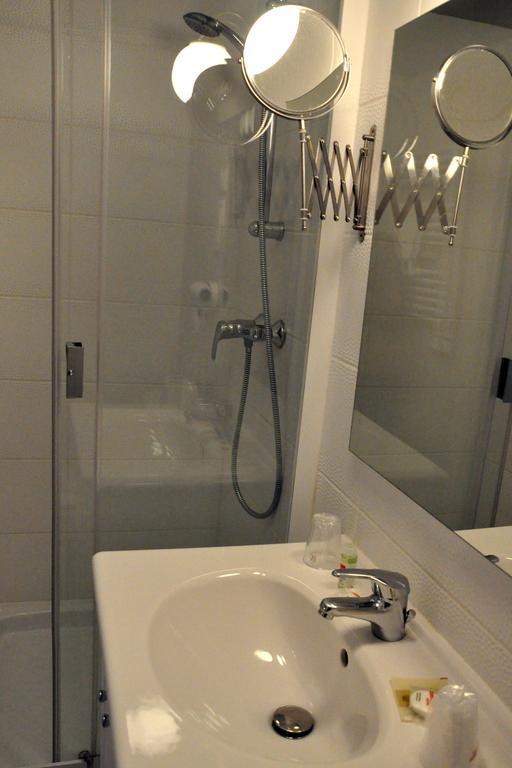 Le Bellevue Hotel Mers-les-Bains Bagian luar foto